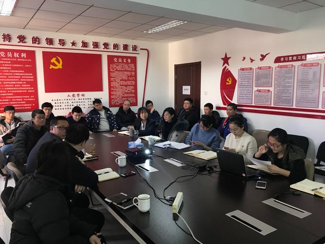 赛事活动经过持续不断的努力推进和精心策划,凝聚了全体工作人员的